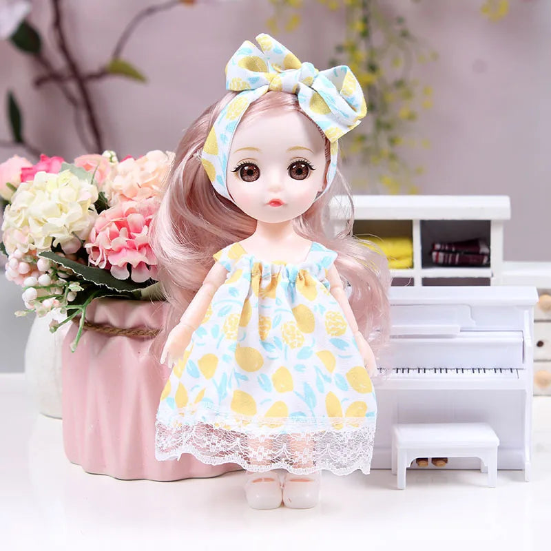 New Fashion  17 CM Beautiful Dress Up Play House Girl BJD Doll