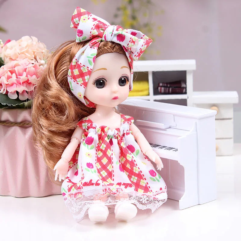 New Fashion  17 CM Beautiful Dress Up Play House Girl BJD Doll