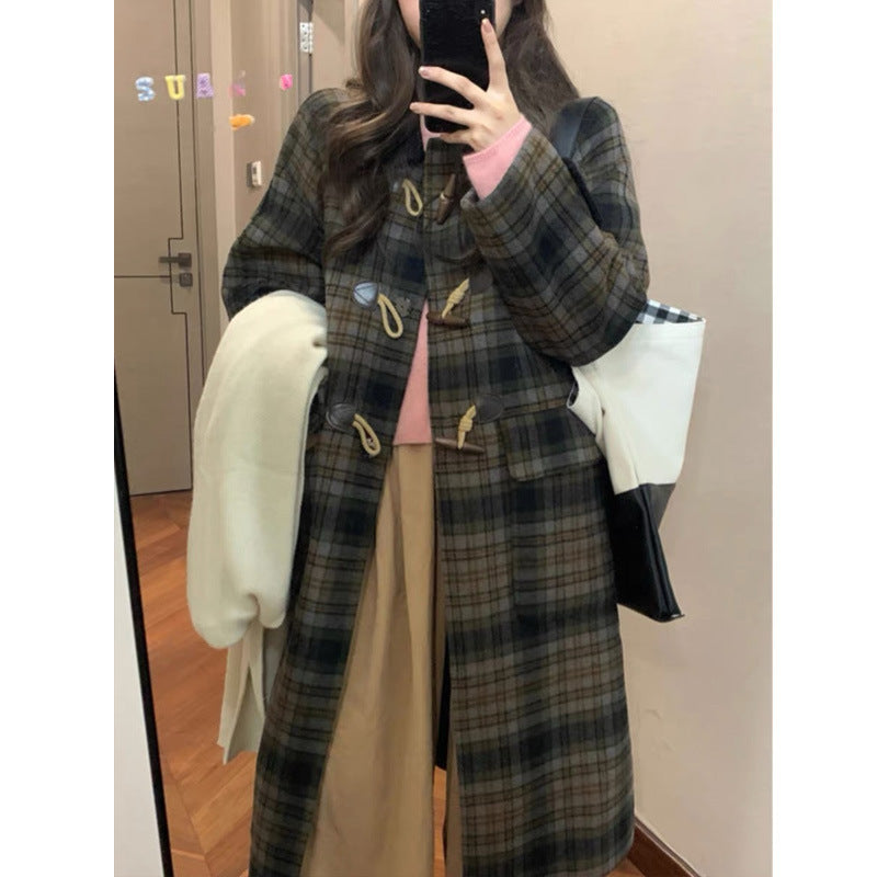 Plaid horn button tweed coat women's autumn and winter 2023 new popular woolen coat high sense small man