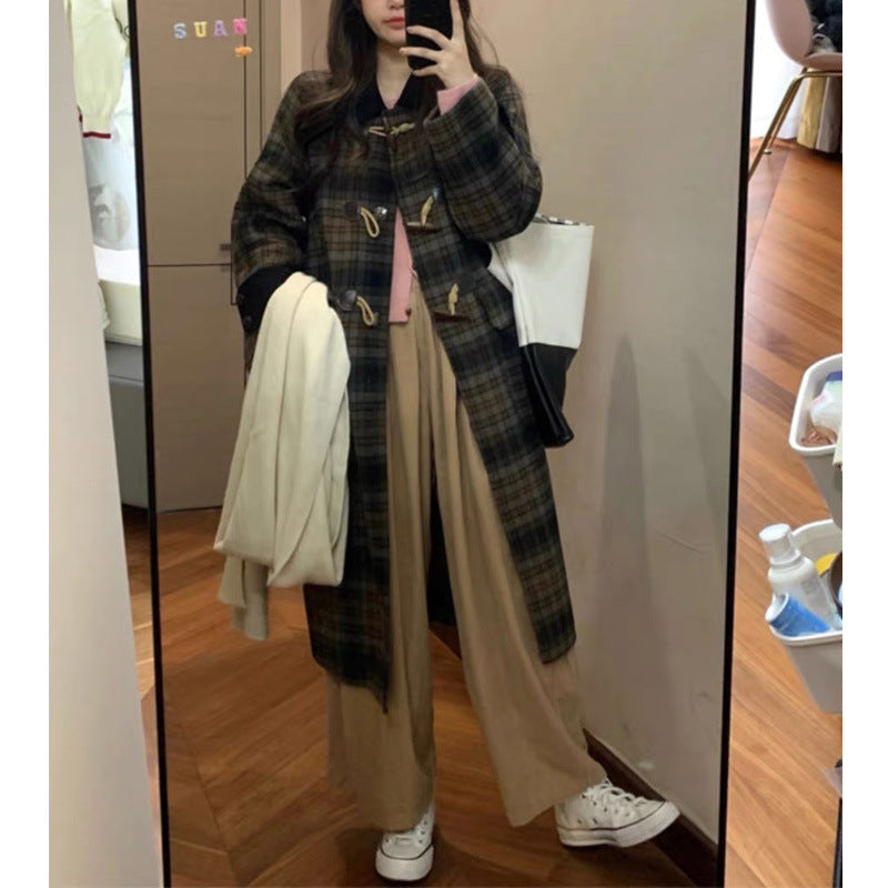 Plaid horn button tweed coat women's autumn and winter 2023 new popular woolen coat high sense small man